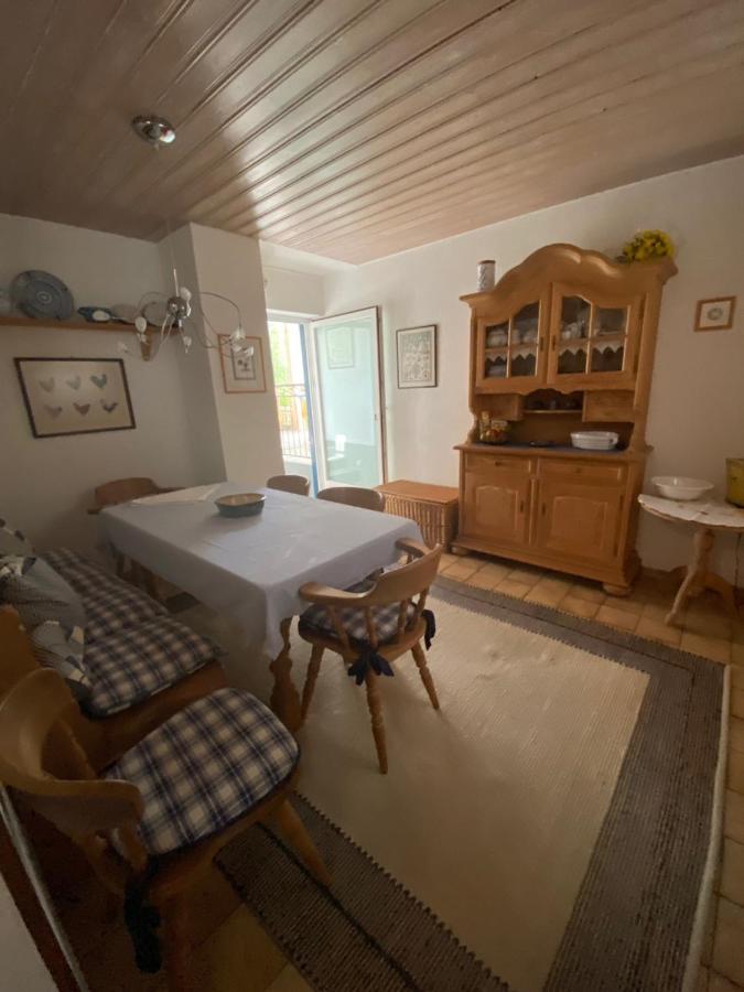 Pension-Ferienwohnung Liesbachtal Direkt Am Waldrand Bayerische Rhoen Schonau an der Brend Exterior photo